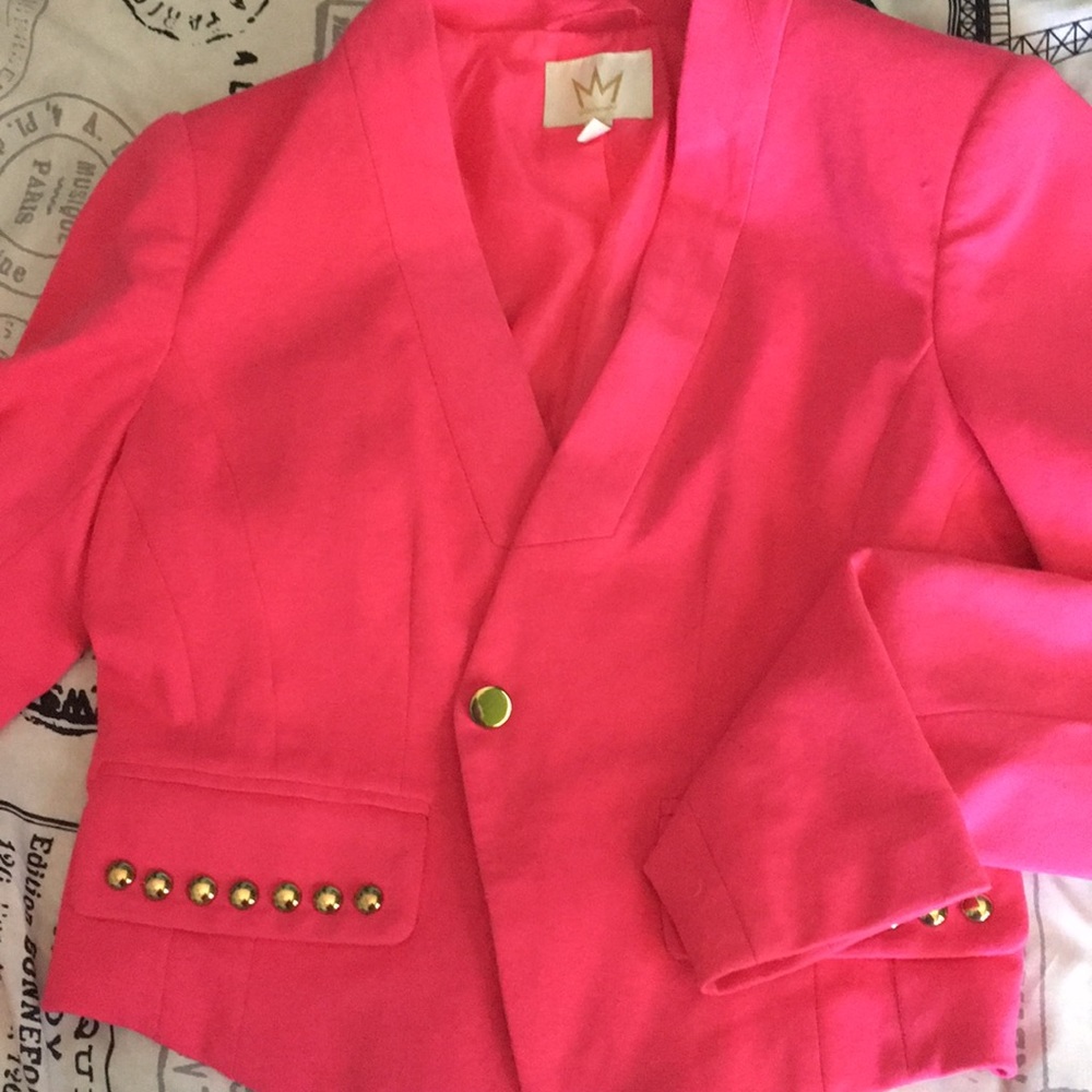 Nicki Minaj pink blazer